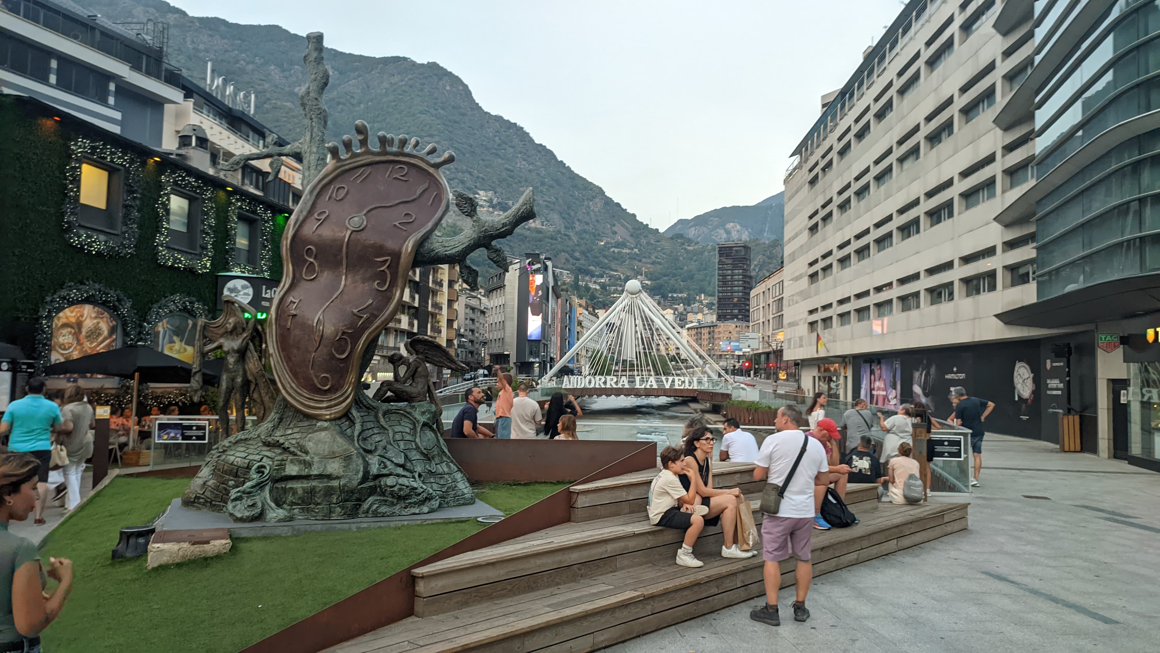 Salvador Dalí's melting clock sculpture beside the Gran Valira River in central Andorra la Vella, on the marathon's route
